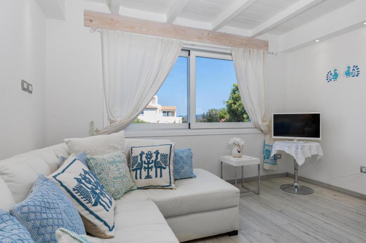 Giglio Apartment Vista Mare E Parcheggio Privato Porto Rotondo Buitenkant foto