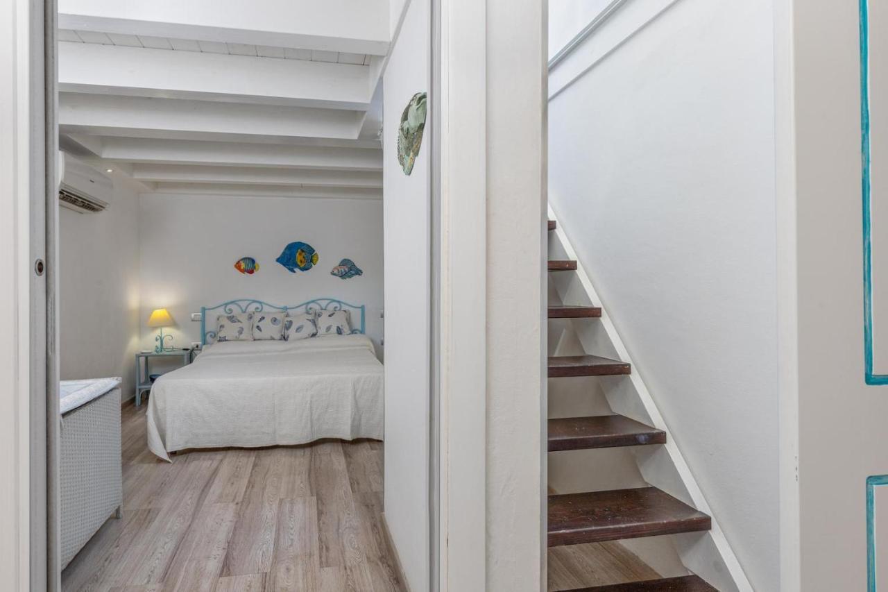 Giglio Apartment Vista Mare E Parcheggio Privato Porto Rotondo Buitenkant foto