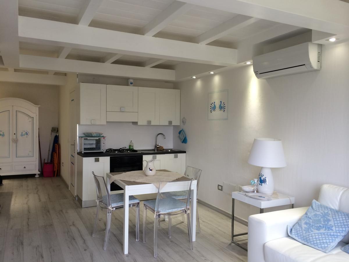 Giglio Apartment Vista Mare E Parcheggio Privato Porto Rotondo Buitenkant foto